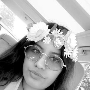 Meet your Posher, Destiny